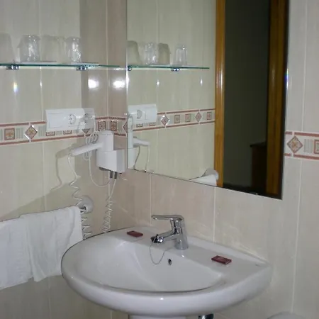 Labella Maria Hotel 2*